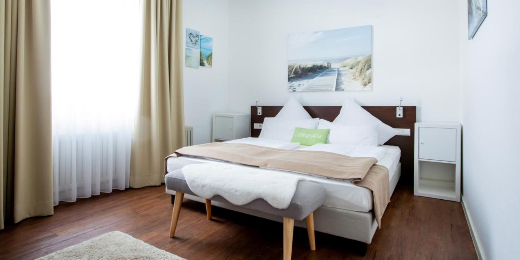 Hotel Das Kronprinz Тройсдорф Екстер'єр фото
